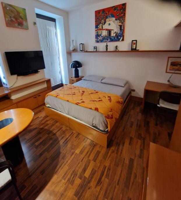 Appartement Osti 3 Beautifully Furnished à Milan Extérieur photo